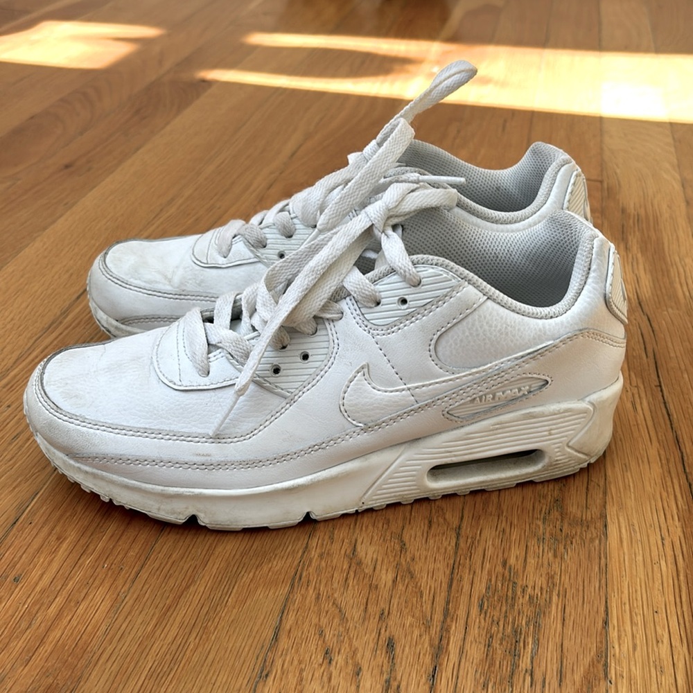 Kids Nike Airmax sneakers